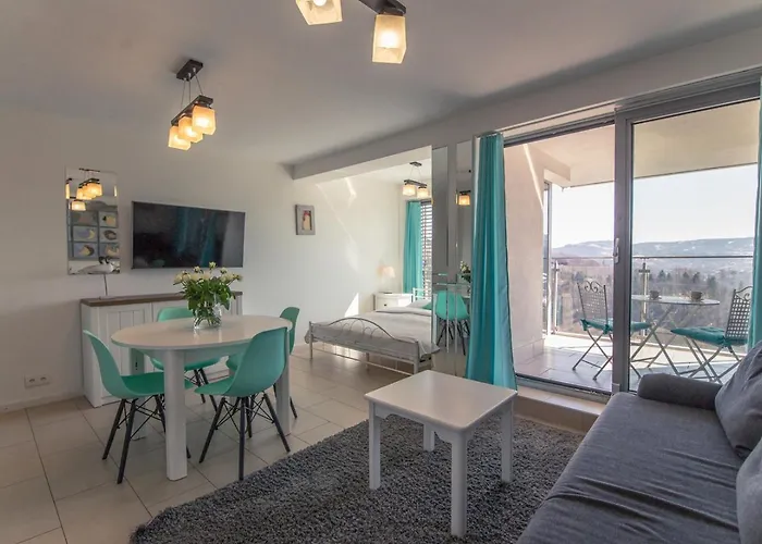 Apartview Bukowa Iii By Rent Like מלון דירות 4*